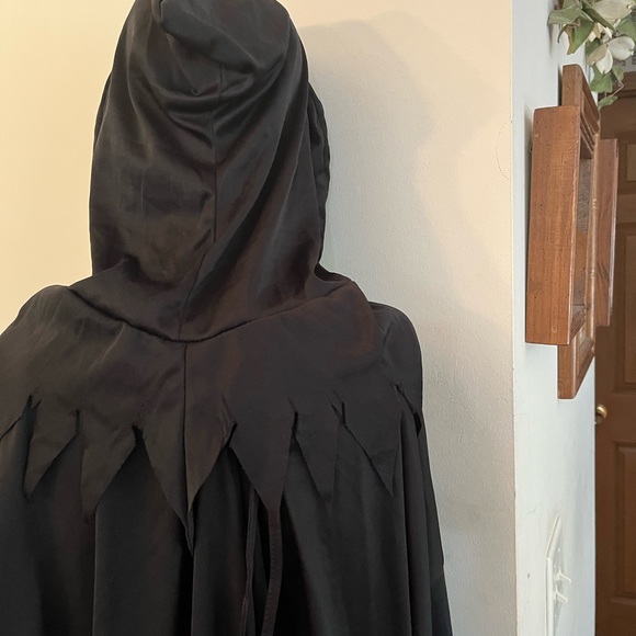 Black is black costume with hood that can still see out size up to 3X-2 pieces - Picture 4 of 9